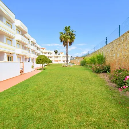 Appartamento Private Large Terrace Facing The Swimming Pool Guia (Faro)