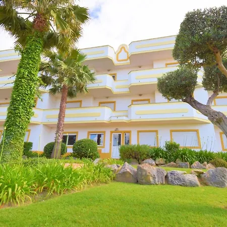Private Large Terrace Facing The Swimming Pool * Guia (Faro)